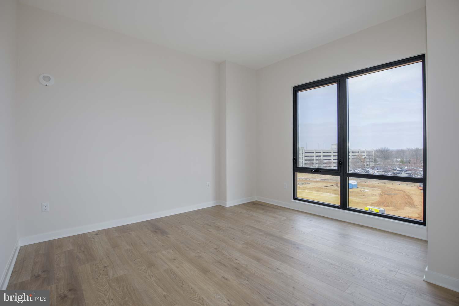 FALLS CHURCH CITY - Residential