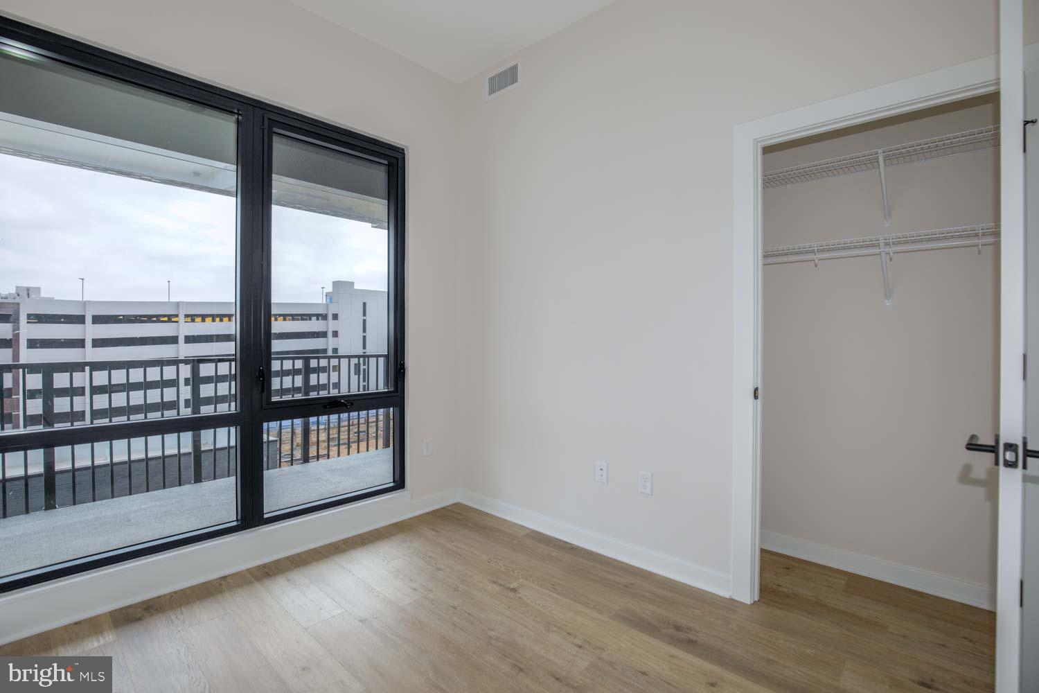 FALLS CHURCH CITY - Residential