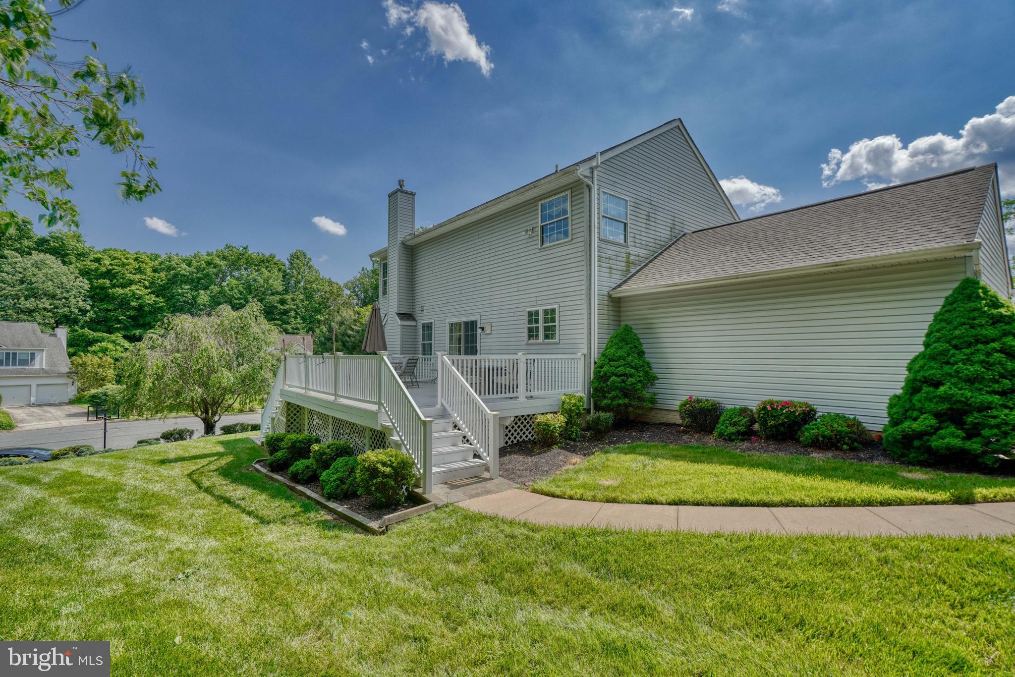 TRAILS OF GLENEAGLES - Residential