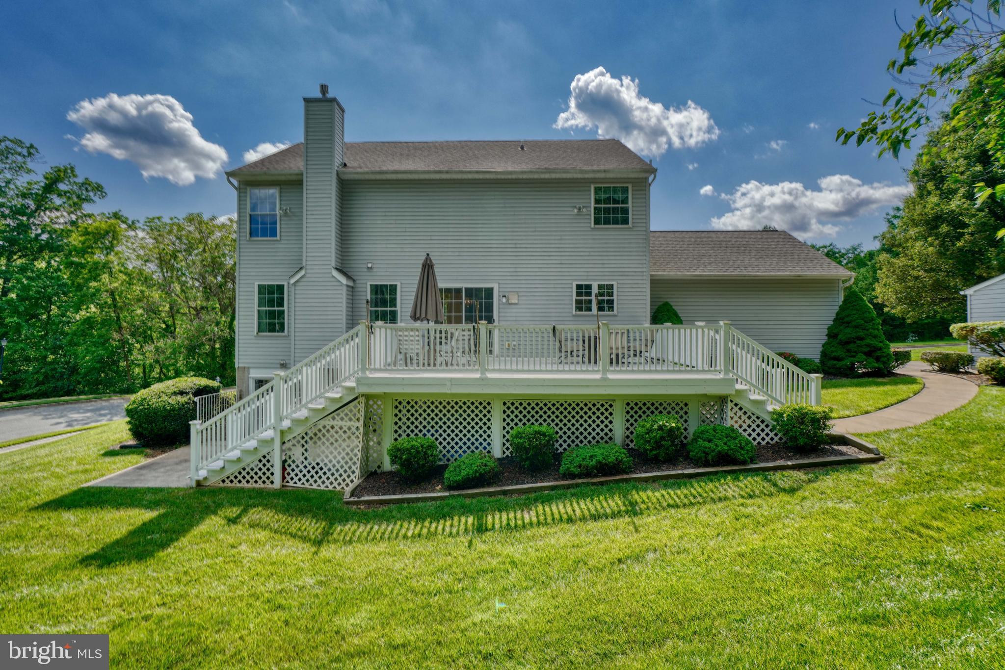 TRAILS OF GLENEAGLES - Residential