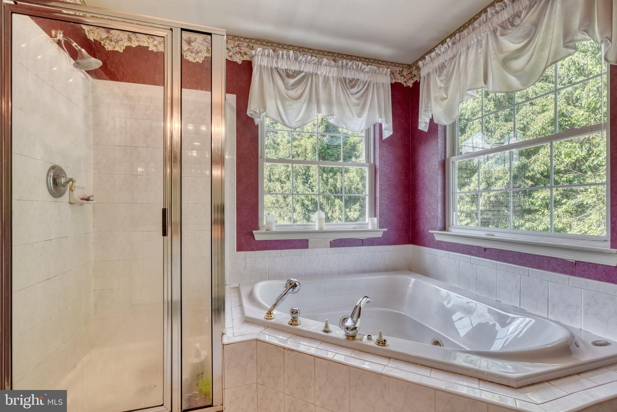 TRAILS OF GLENEAGLES - Residential