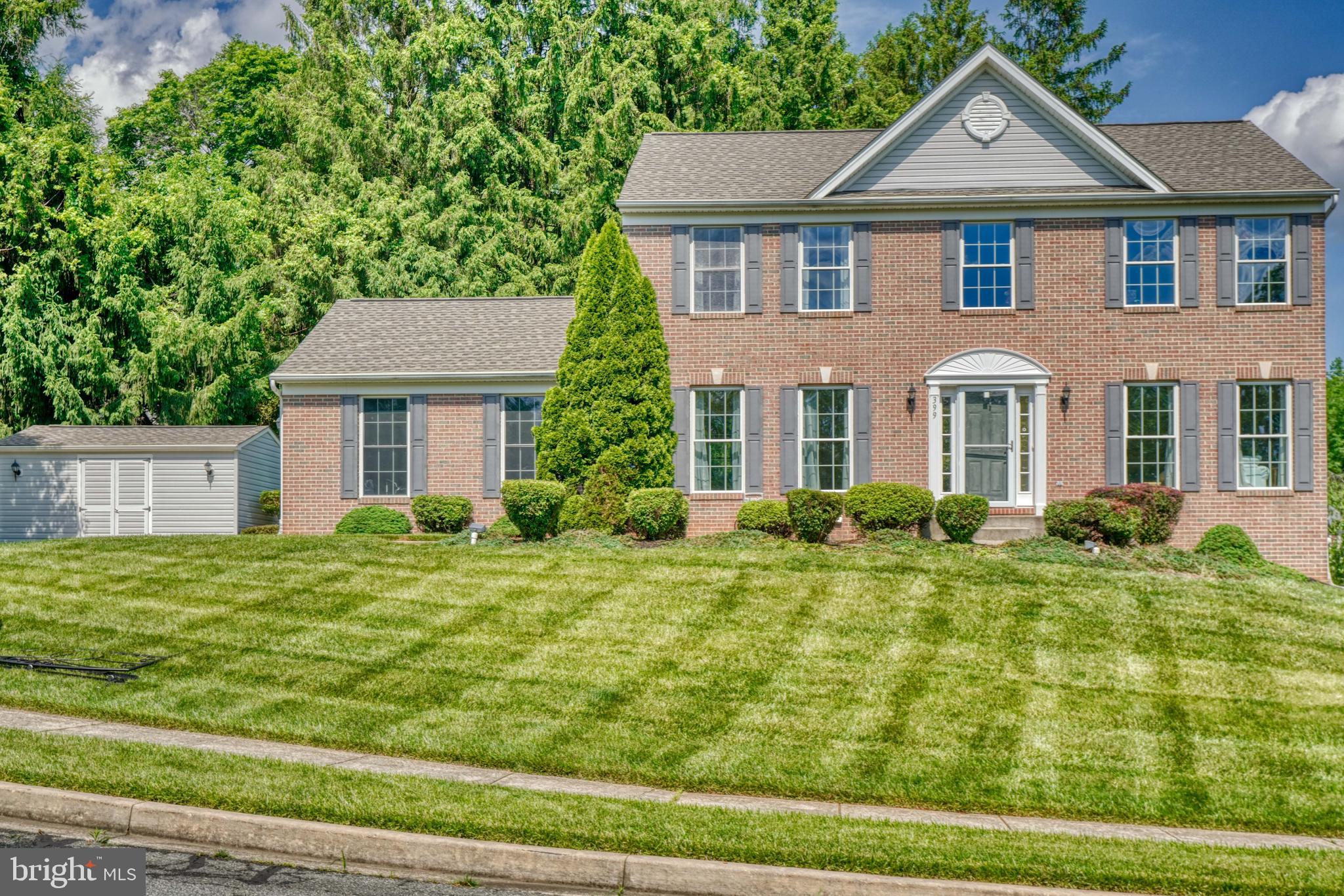 TRAILS OF GLENEAGLES - Residential