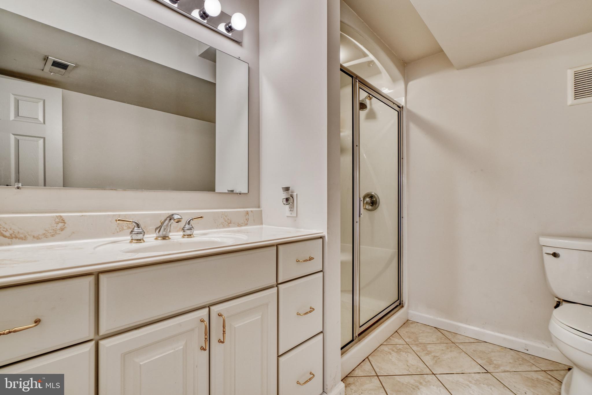 TRAILS OF GLENEAGLES - Residential