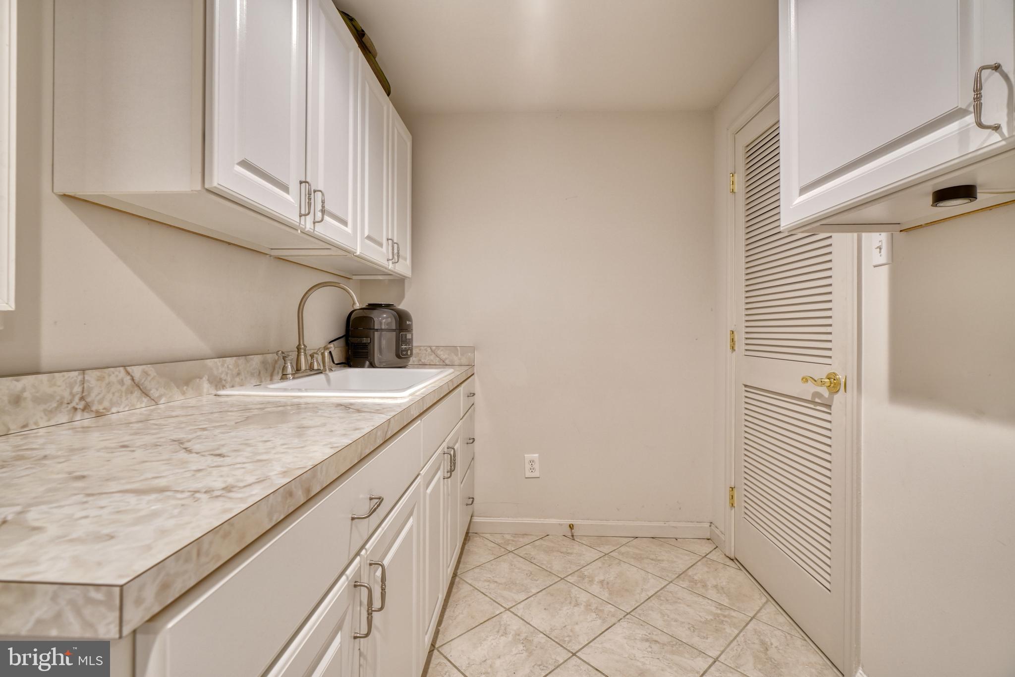 TRAILS OF GLENEAGLES - Residential