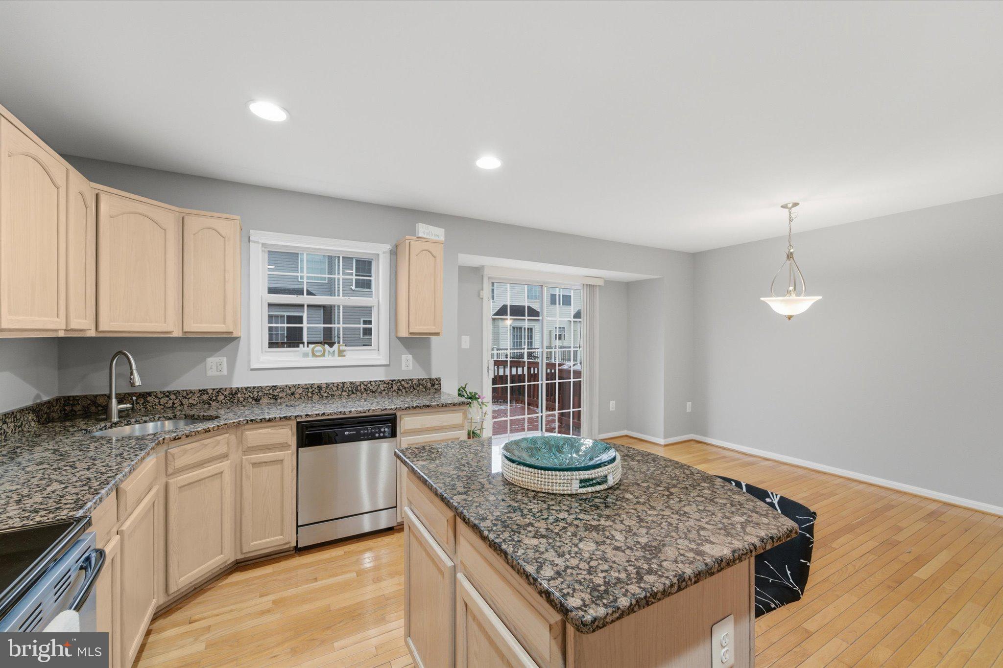 BRIDLEWOOD - Residential