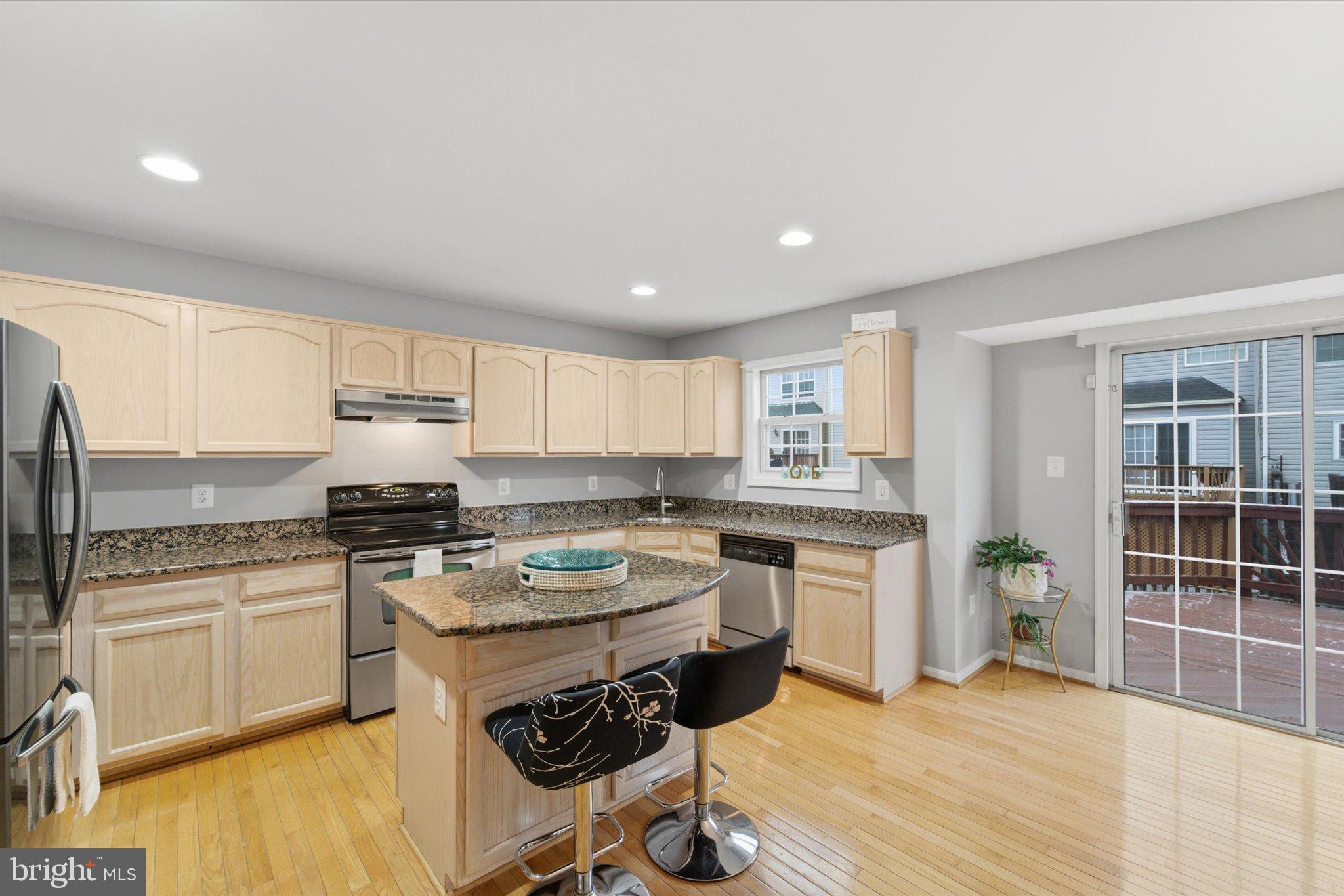 BRIDLEWOOD - Residential