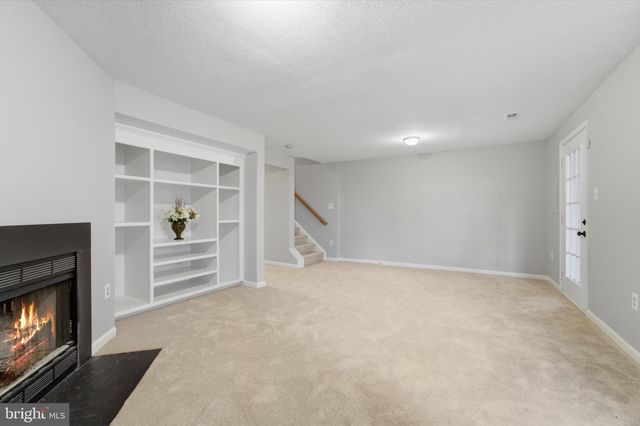 BRIDLEWOOD - Residential