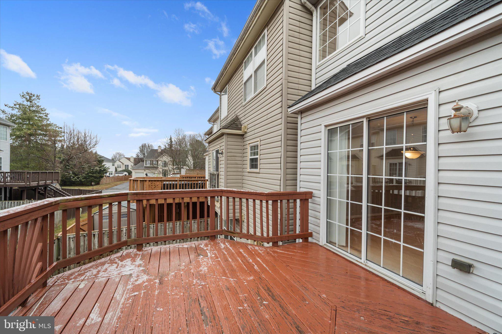 BRIDLEWOOD - Residential