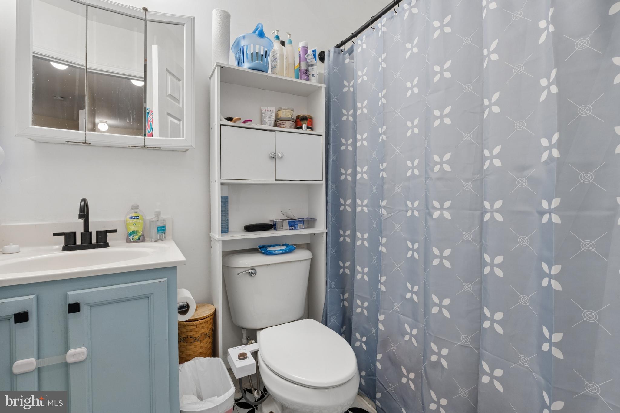 MIDDLETOWN VILLAGE - Residential