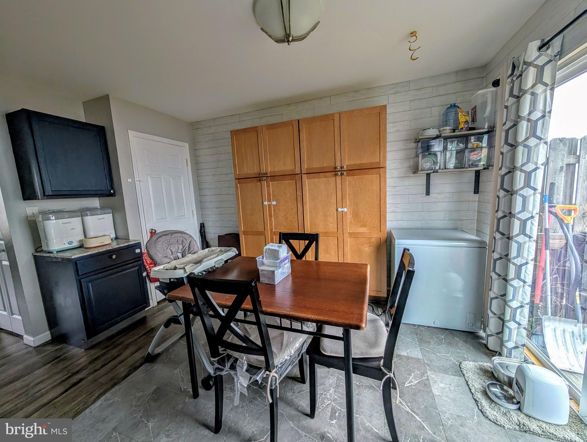 MIDDLETOWN VILLAGE - Residential