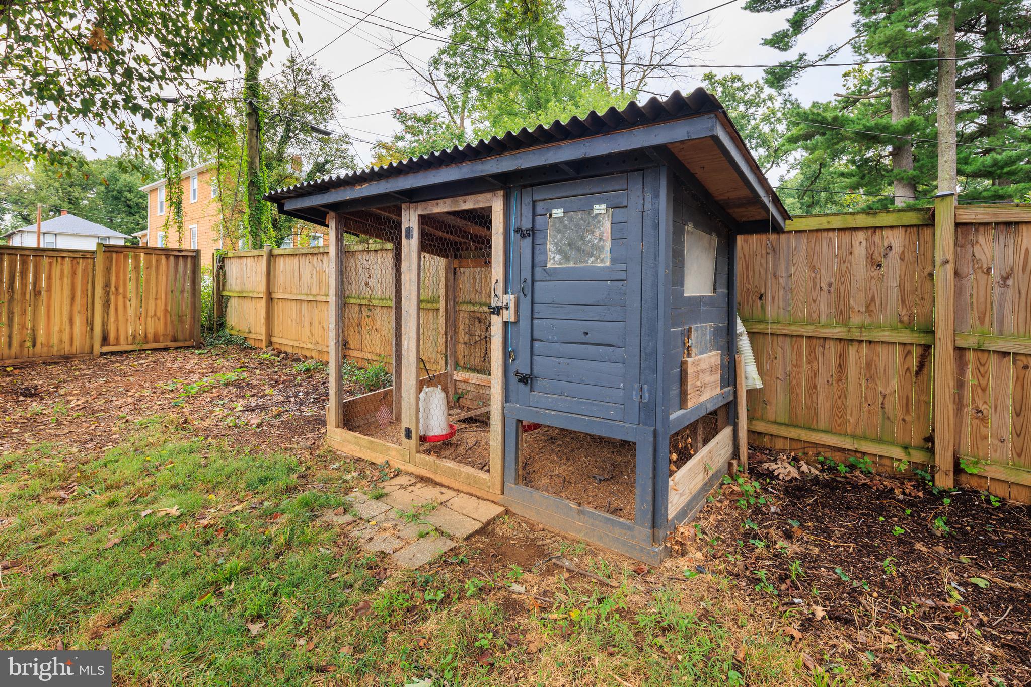 HOWARD PARK - Residential