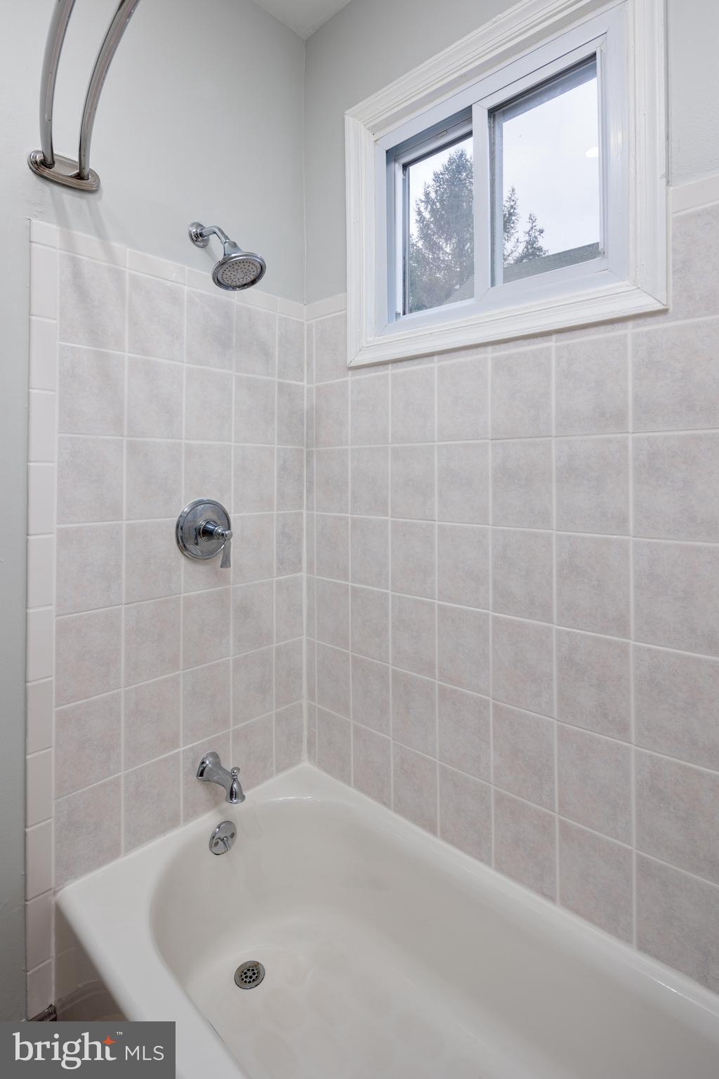 HOWARD PARK - Residential