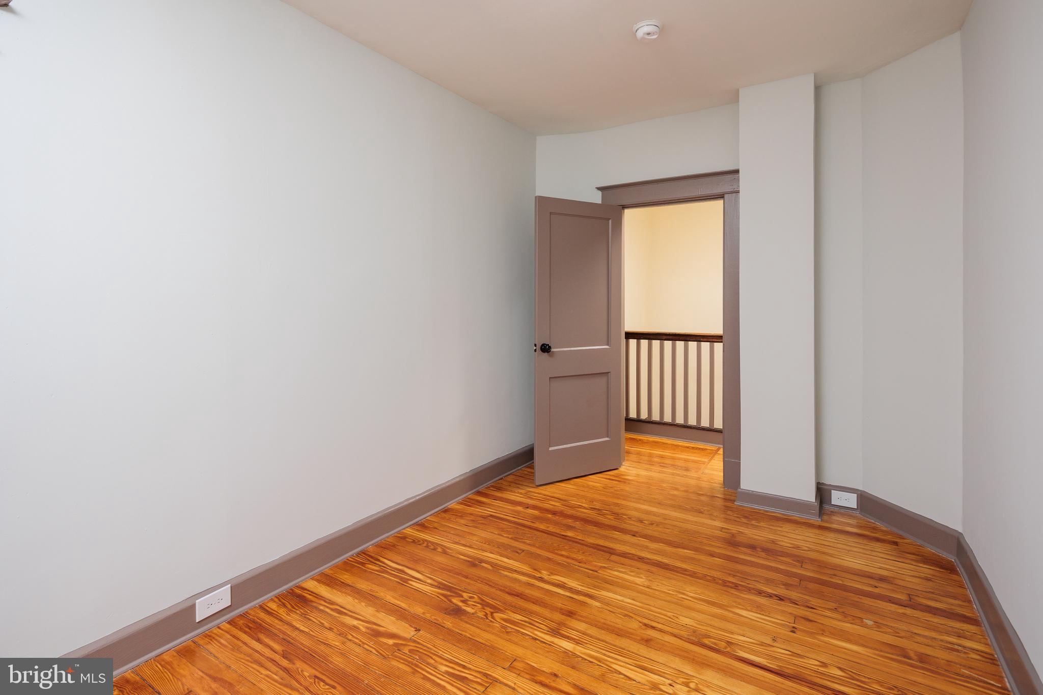 HOWARD PARK - Residential