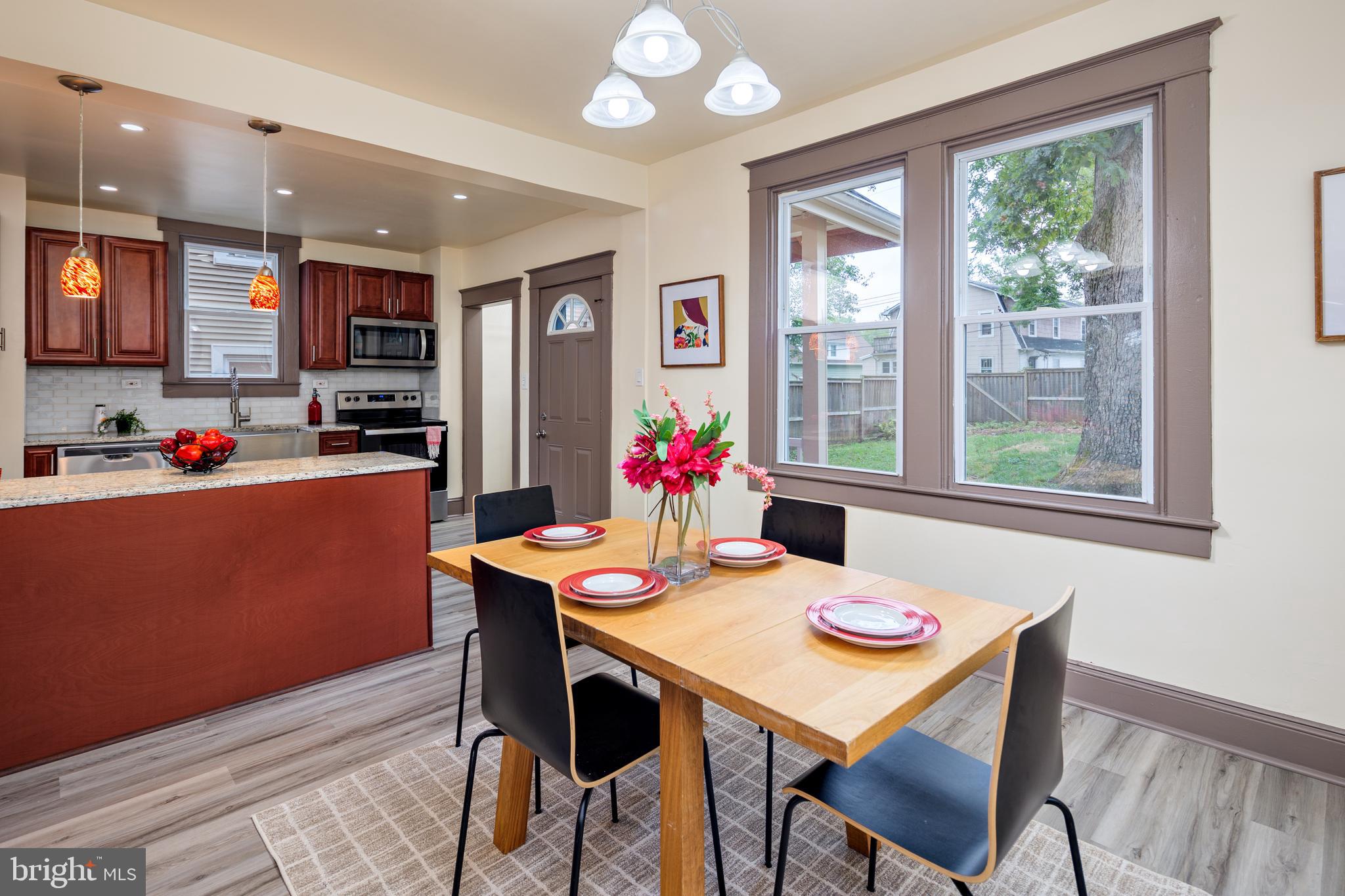 HOWARD PARK - Residential