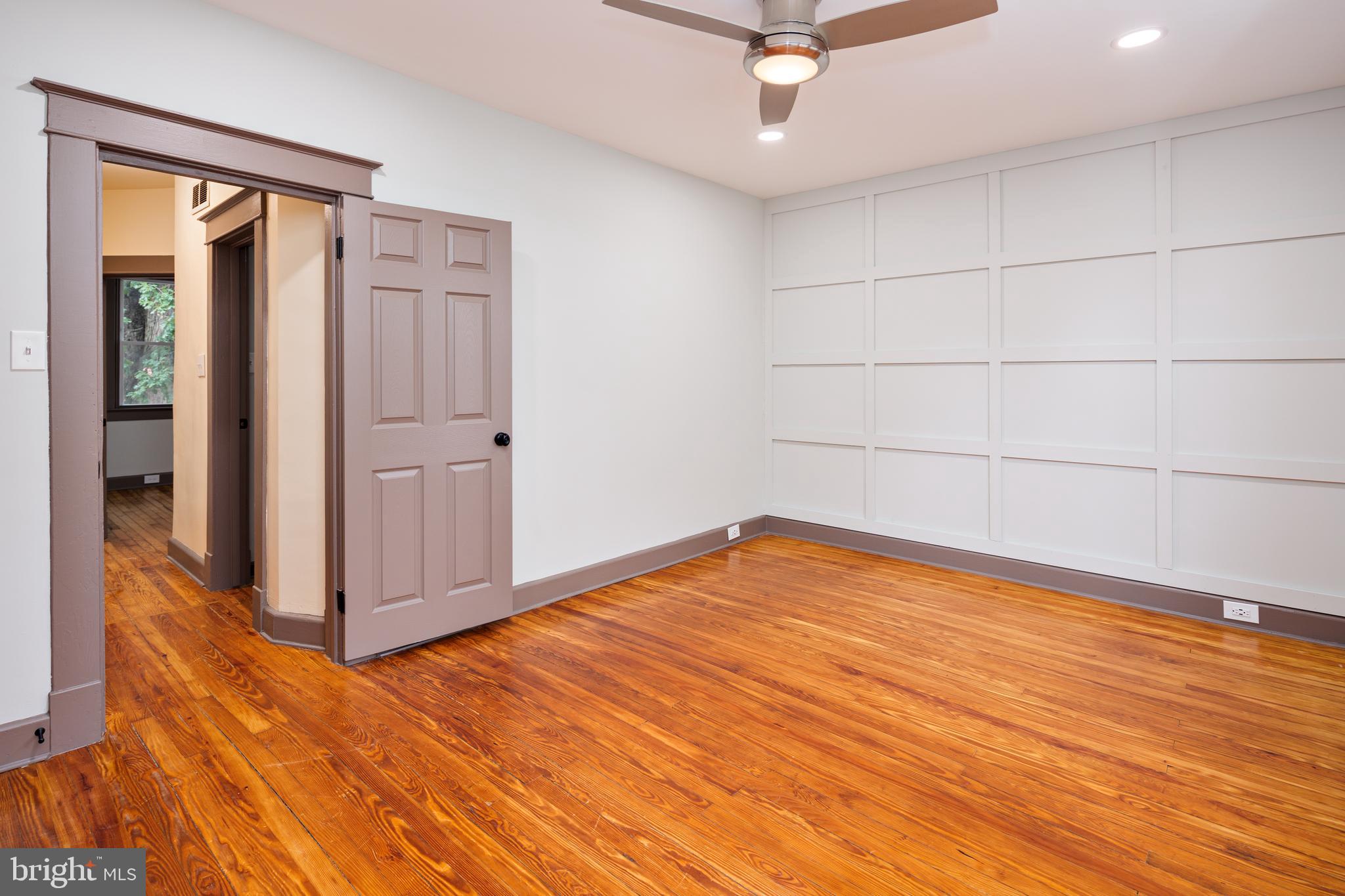 HOWARD PARK - Residential