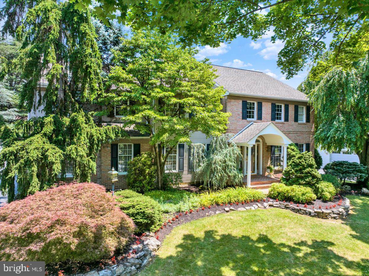 225 LOGAN AVENUE