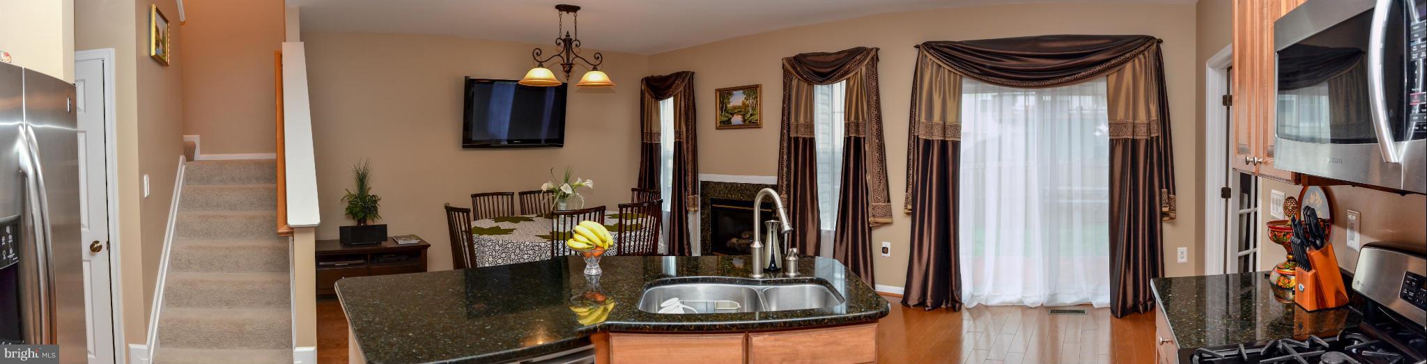 ALTA COURTHOUSE SQUARE - Residential