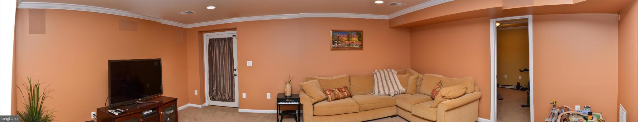 ALTA COURTHOUSE SQUARE - Residential