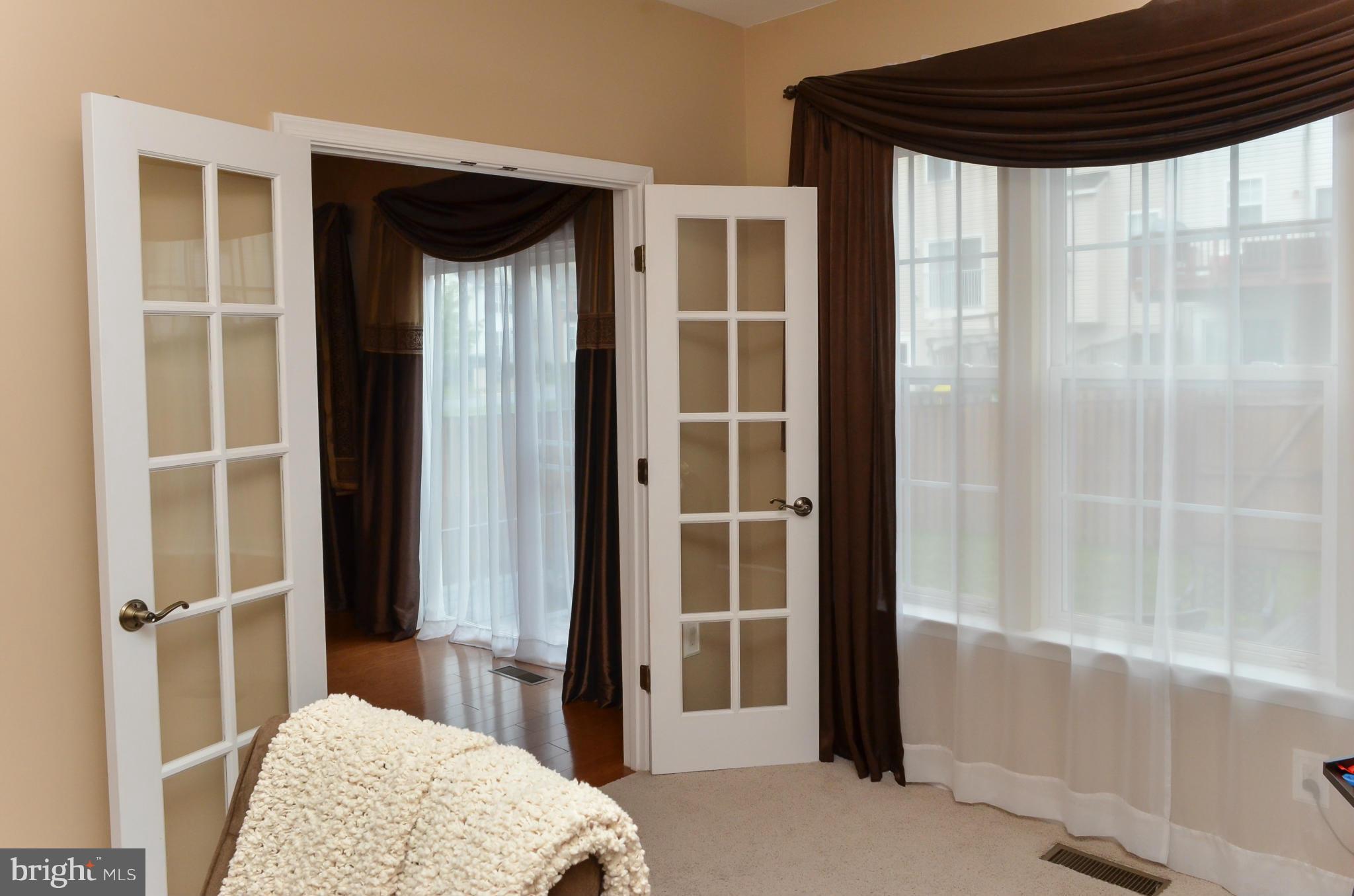 ALTA COURTHOUSE SQUARE - Residential