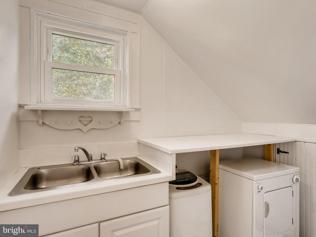 HAMILTON HEIGHTS - Residential