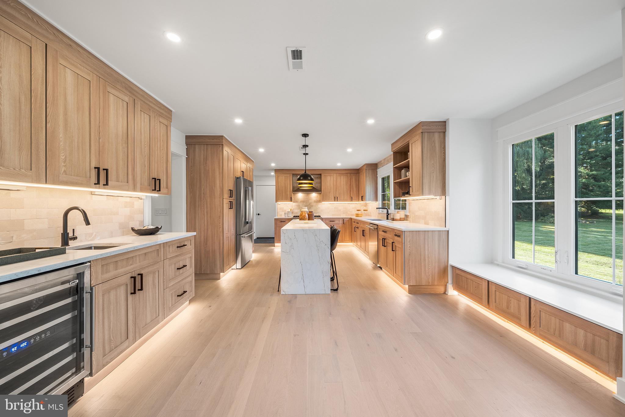 1 GLEN MEADOW DRIVE