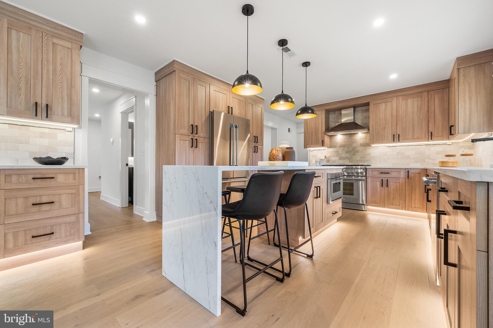 1 GLEN MEADOW DRIVE
