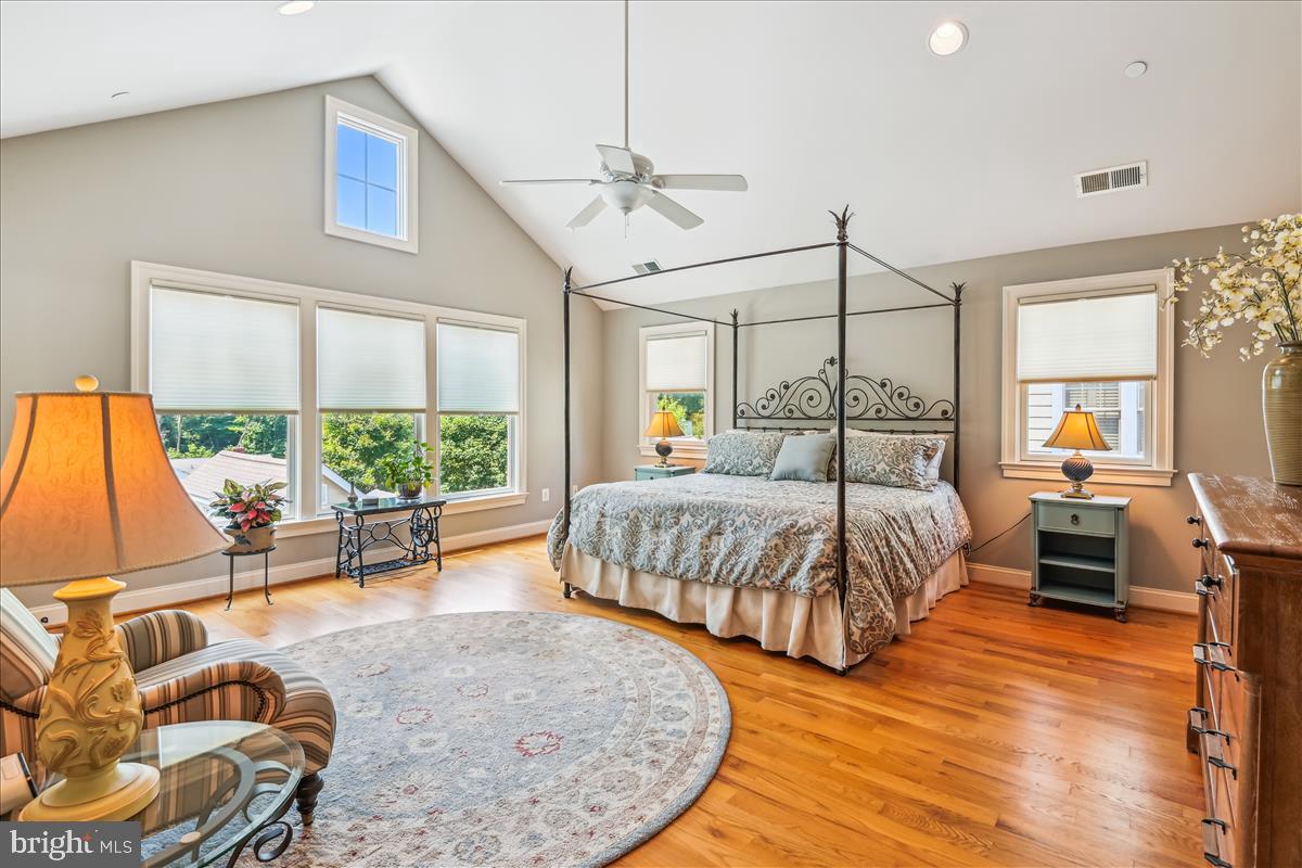 PARKWOOD - Residential