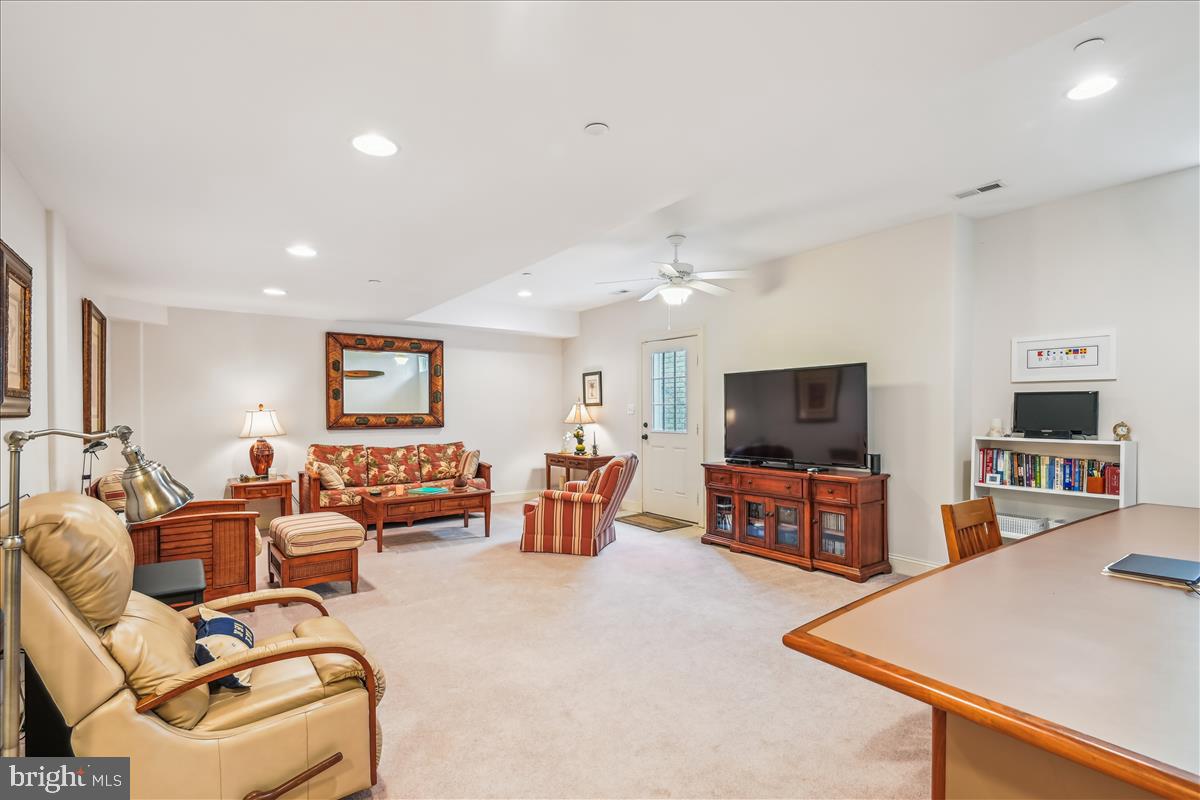 PARKWOOD - Residential