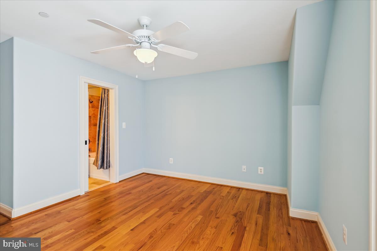 PARKWOOD - Residential