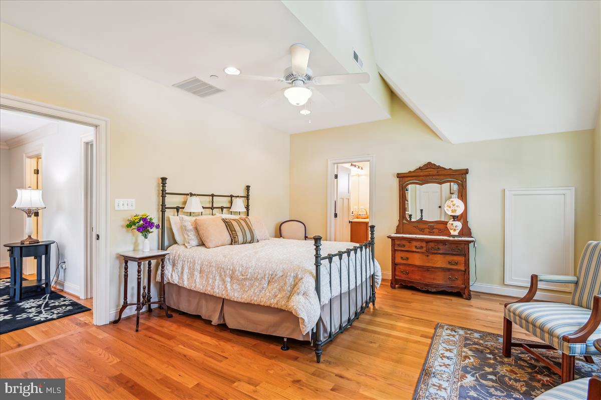 PARKWOOD - Residential