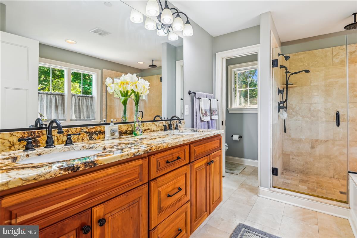 PARKWOOD - Residential