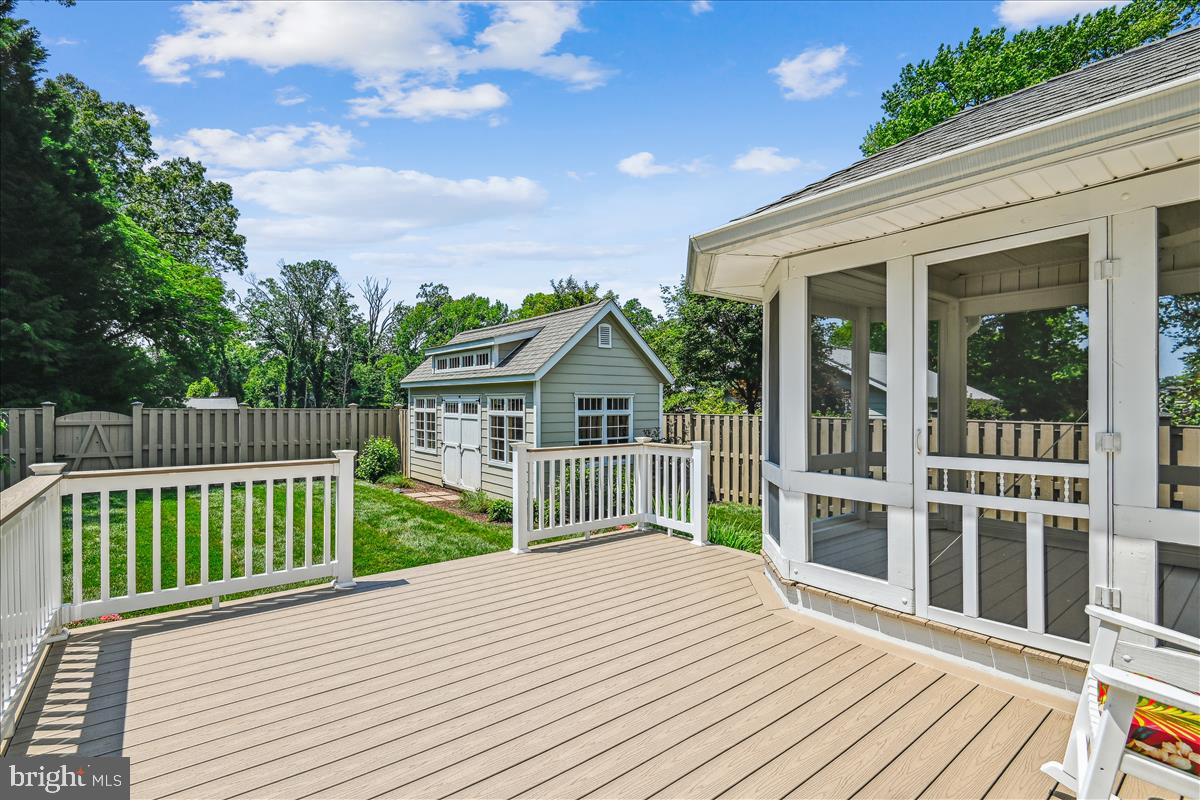 PARKWOOD - Residential