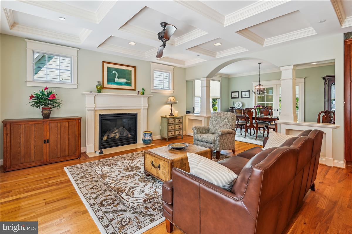 PARKWOOD - Residential