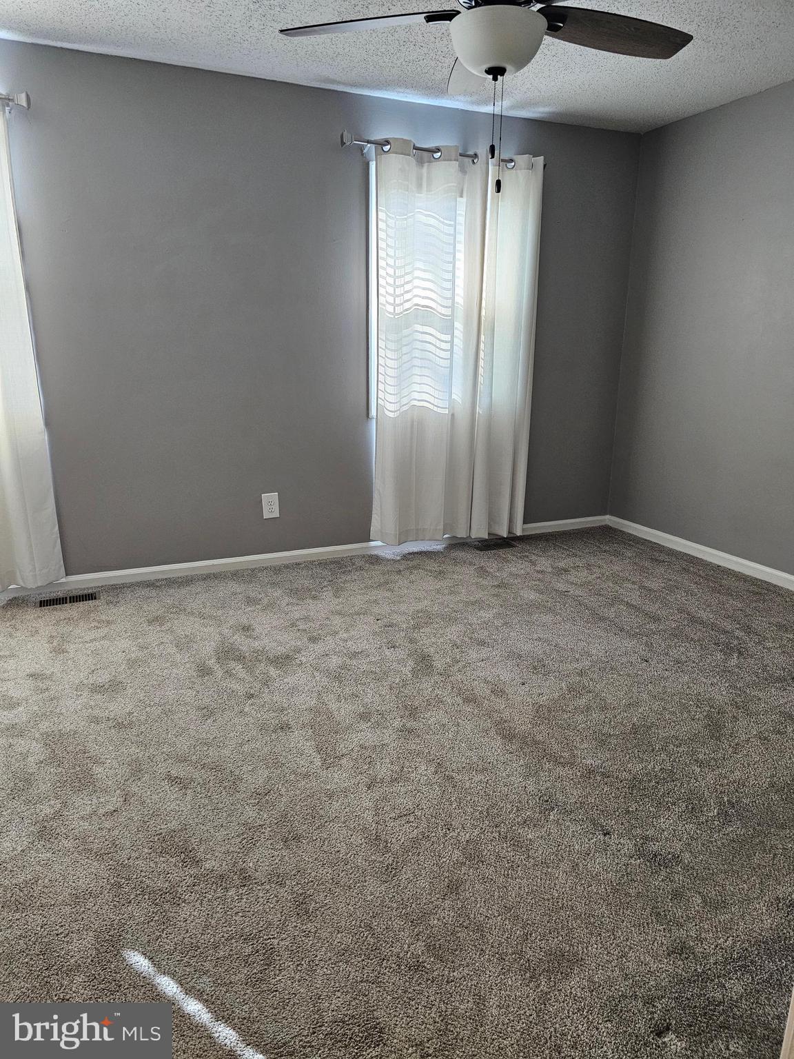 OLDE GREENWICH - Residential Lease