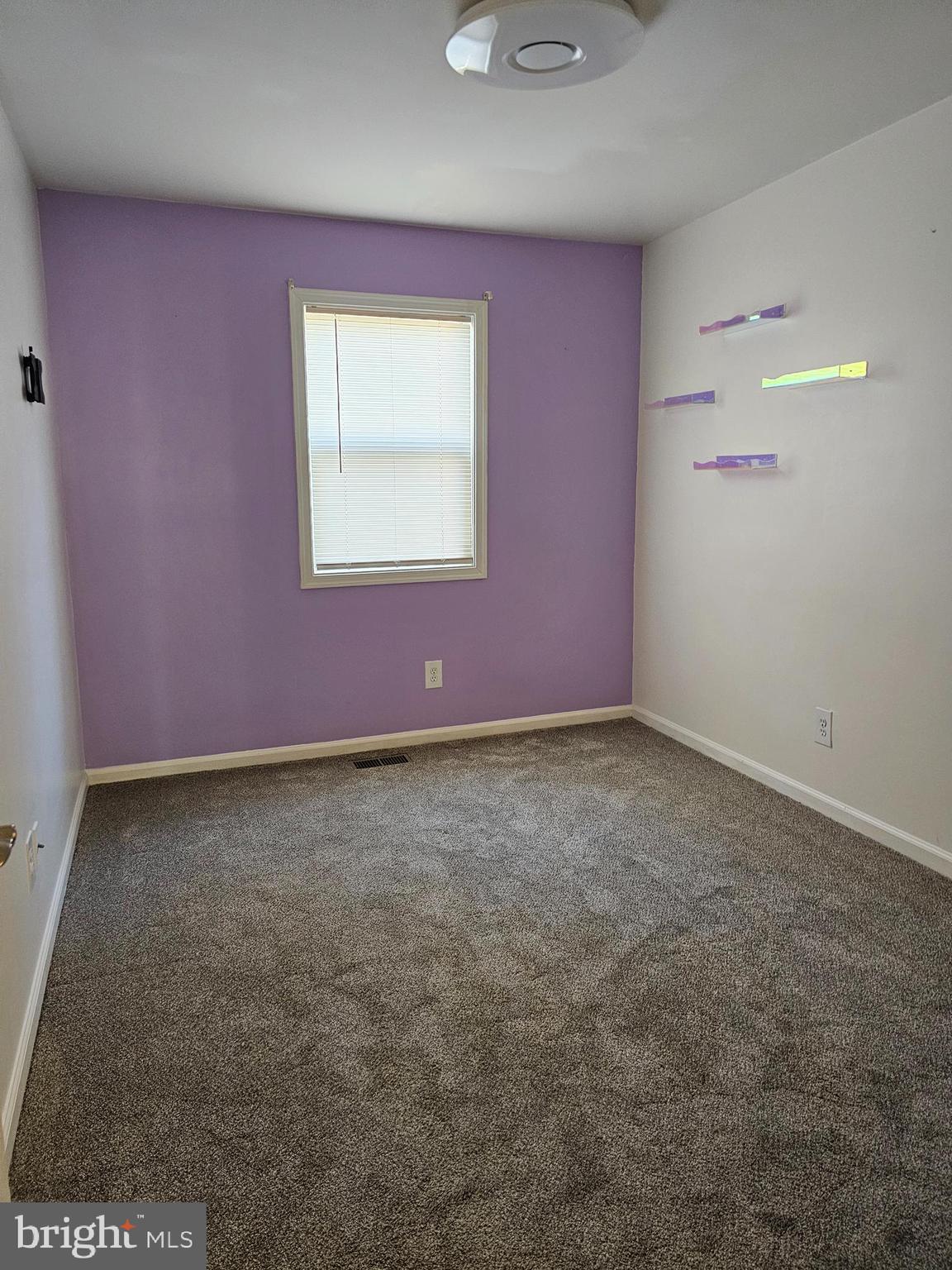 OLDE GREENWICH - Residential Lease