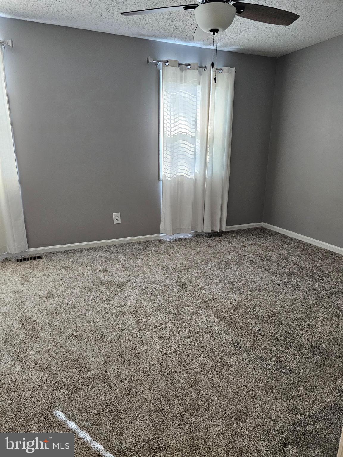 OLDE GREENWICH - Residential Lease