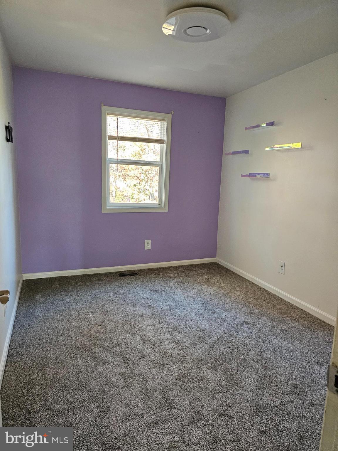 OLDE GREENWICH - Residential Lease