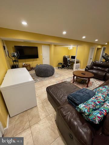 FOREST KNOLLS - Residential