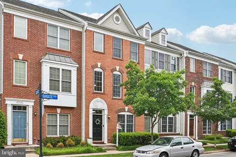 25149 Shultz Terrace, Chantilly, VA MLS: VALO2092024