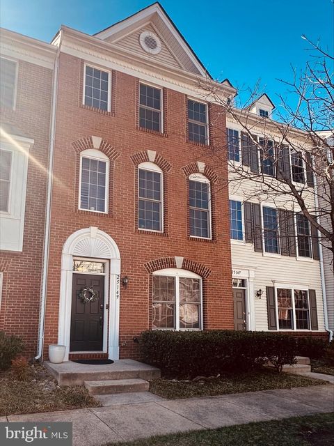 25149 SHULTZ TERRACE CHANTILLY VA 20152