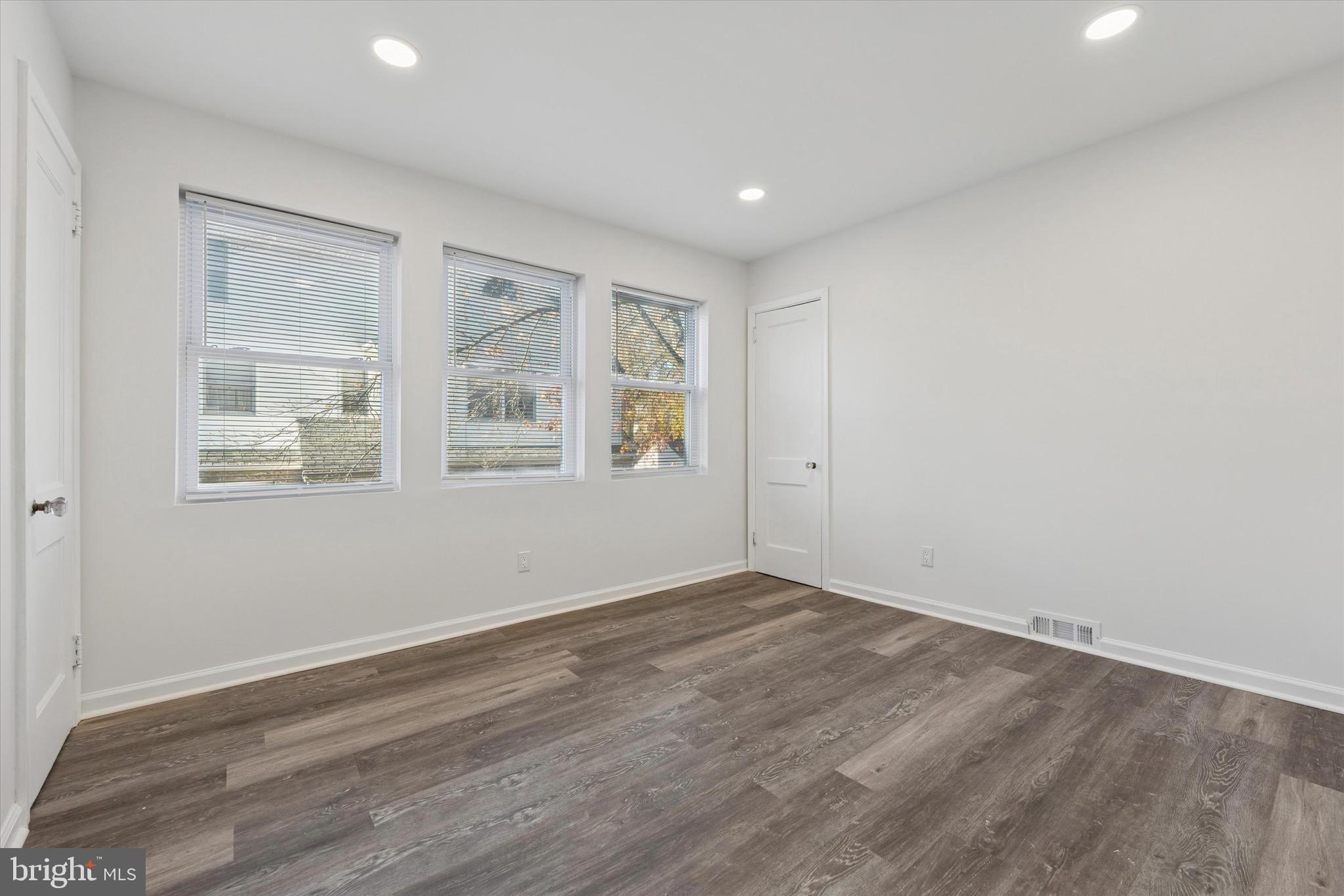 DREXEL HILL - Residential