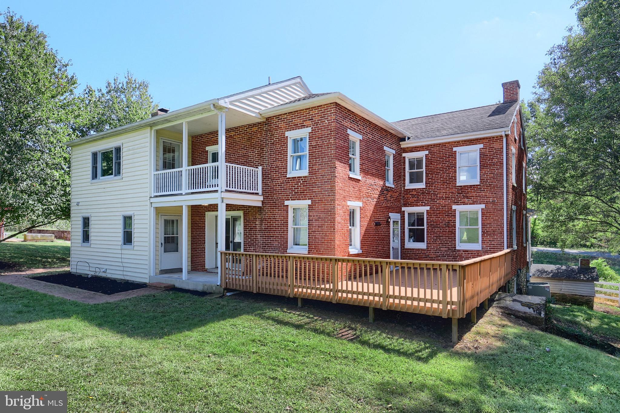 LEHMAN ROAD - Residential