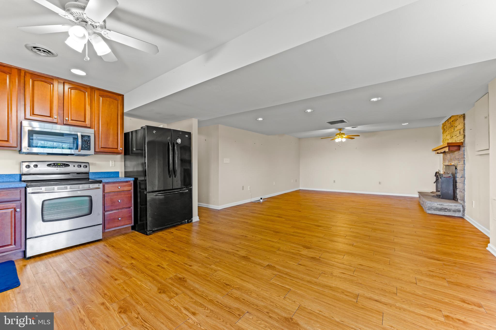 CARROLL COUNTY FARMETTES - Residential