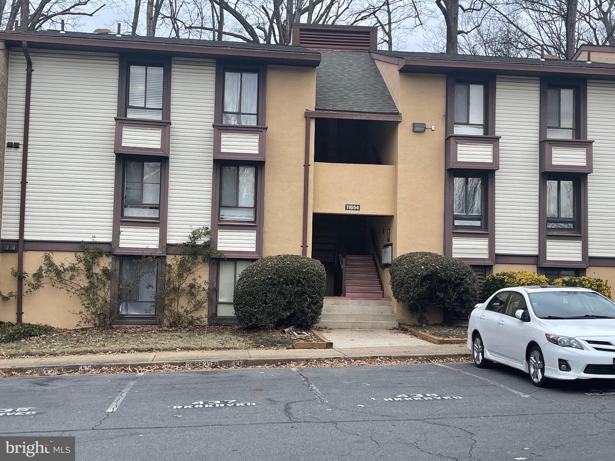 SHADOWOOD - Residential Lease