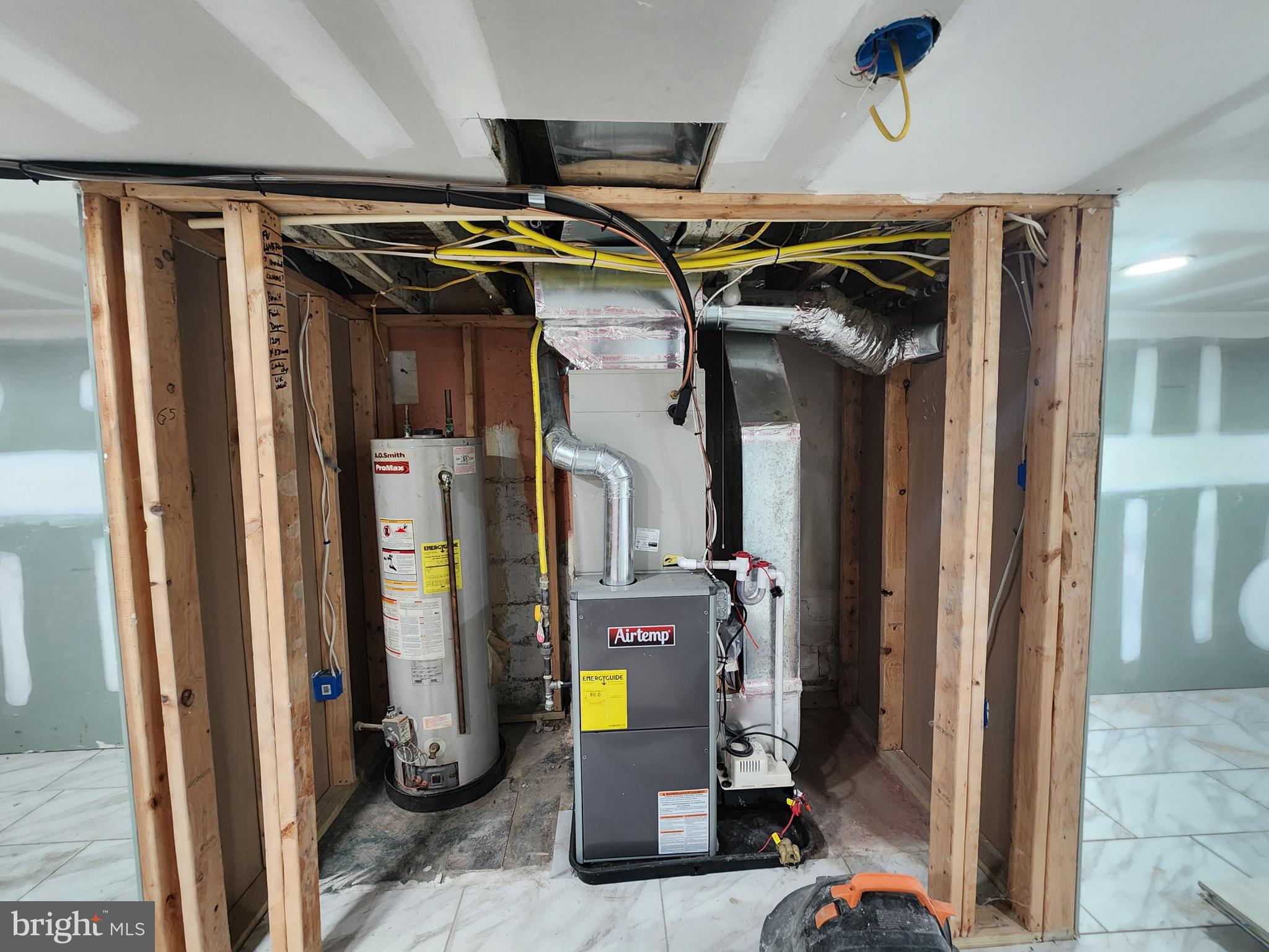 BELAIR-EDISON - Residential