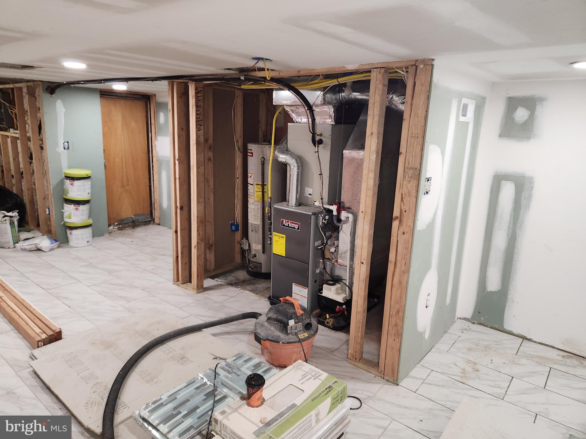 BELAIR-EDISON - Residential