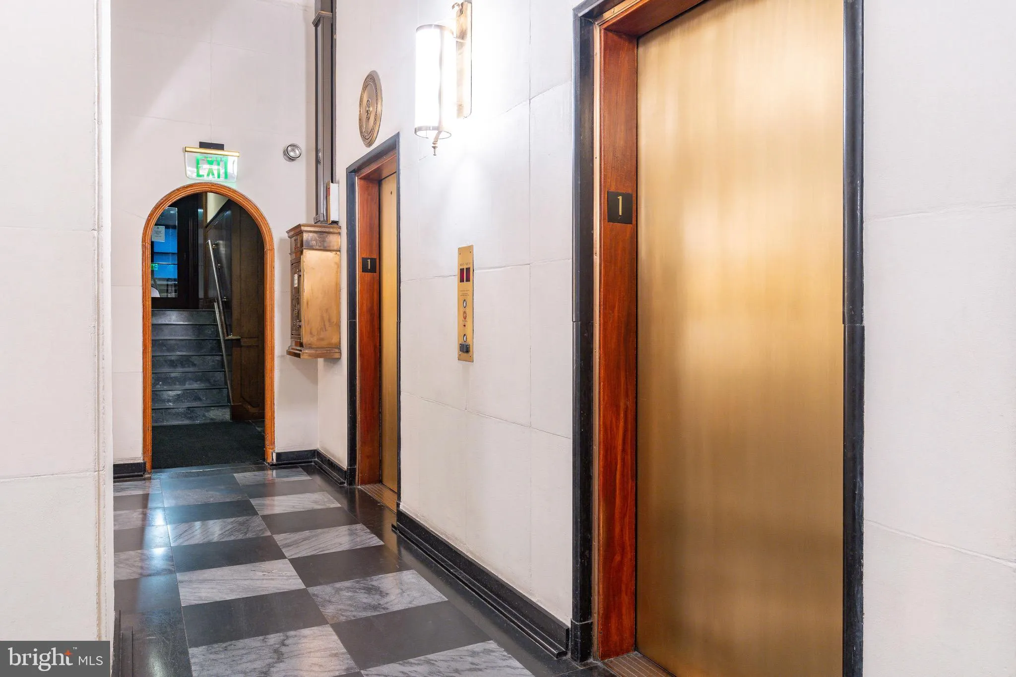 Philadelphia, Pennsylvania 19103, United States, 1 Bedroom Bedrooms, ,2 BathroomsBathrooms,Residential,Active,214647