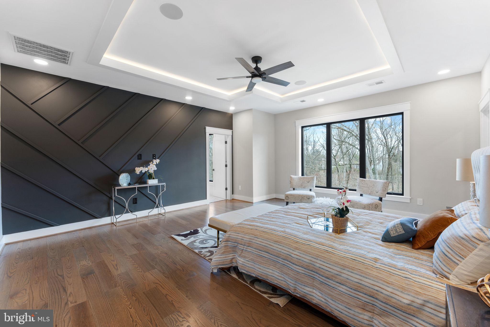 BEVERLY HILLS - Residential