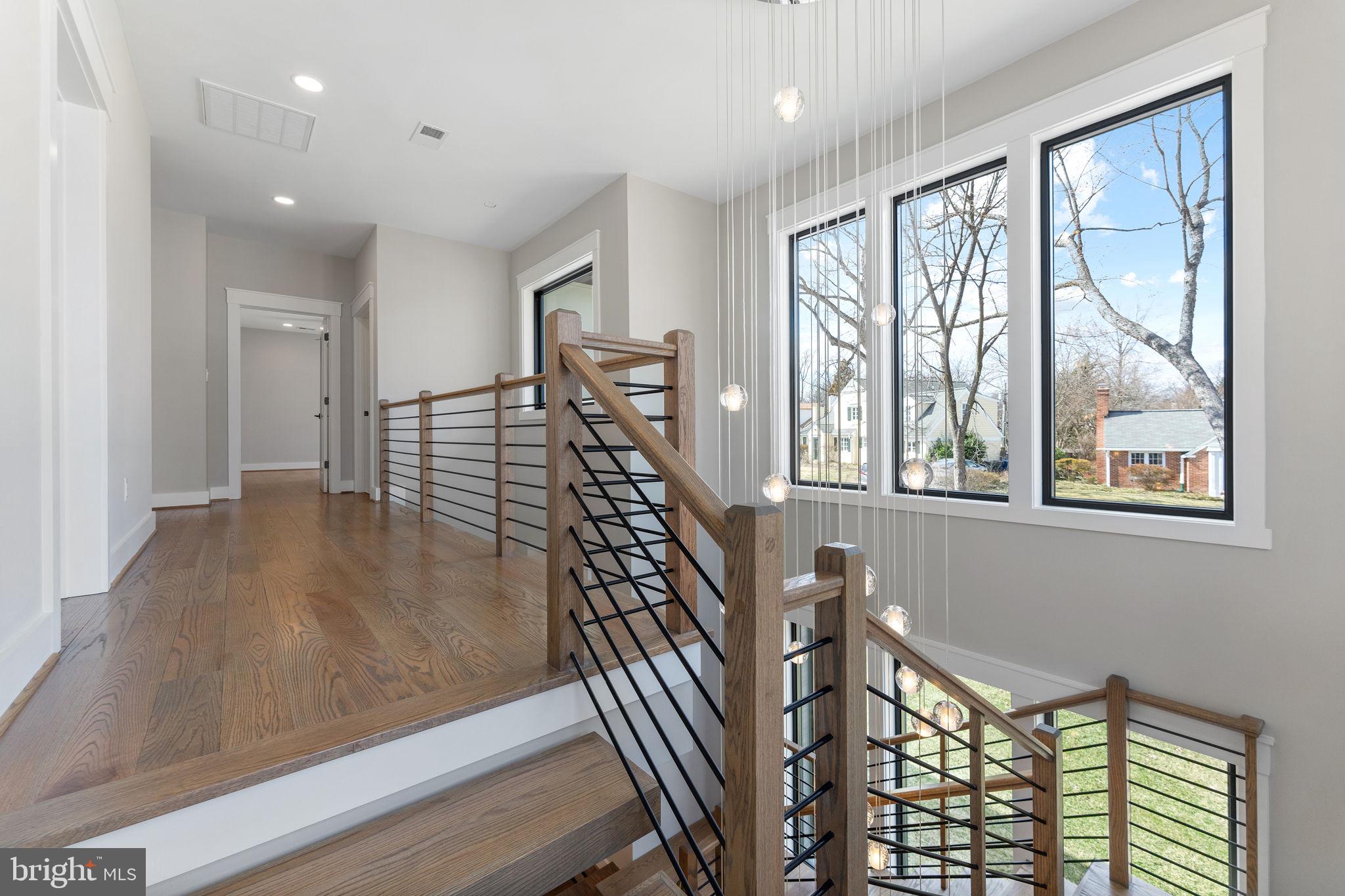 BEVERLY HILLS - Residential