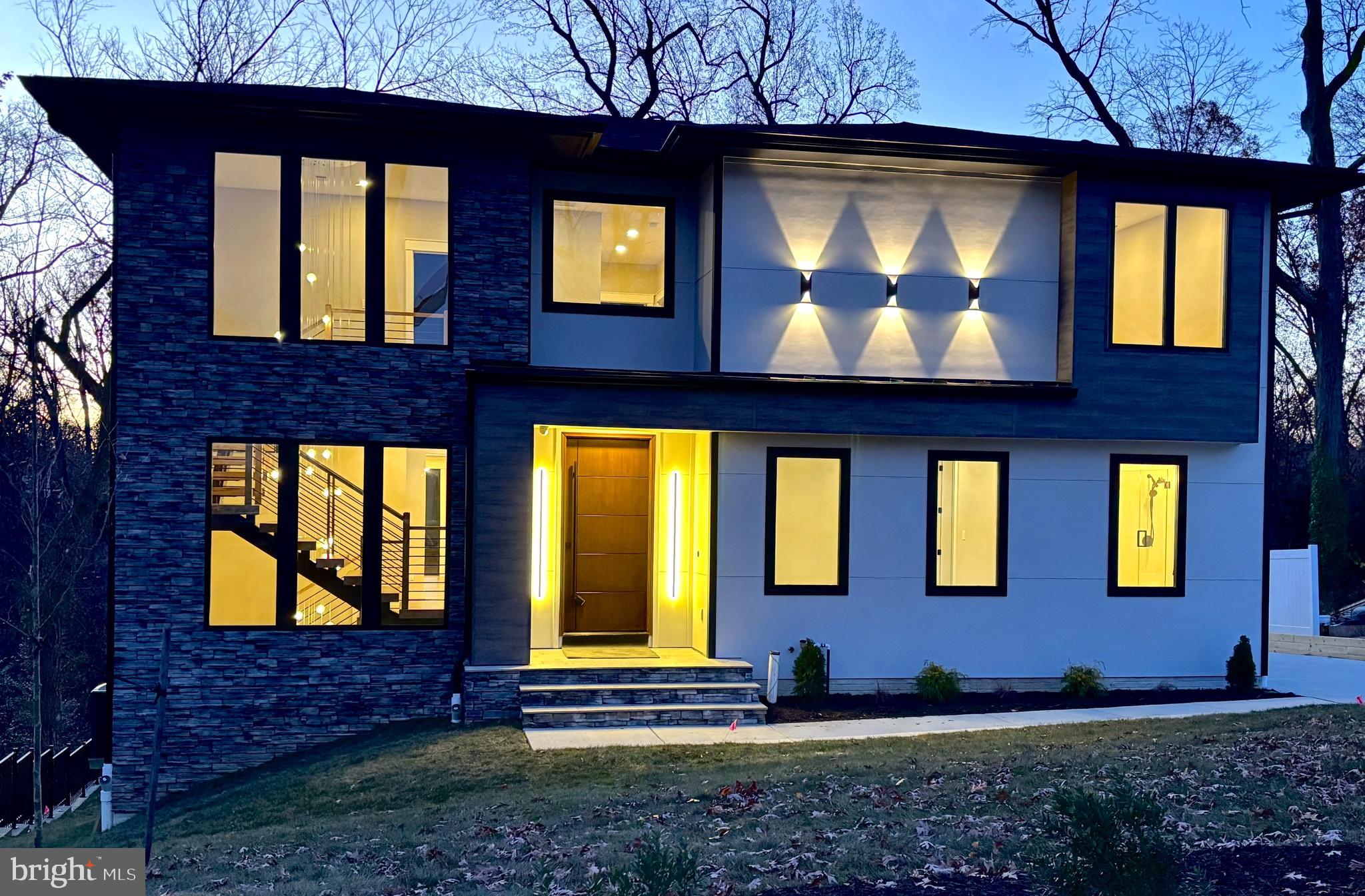 BEVERLY HILLS - Residential